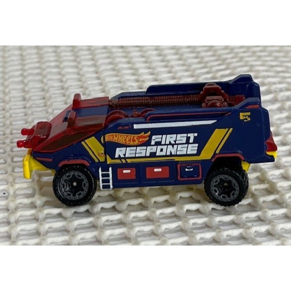 2018 Hot Wheels - Runway Res-Q FYB58 1186 MJ, 1, NL